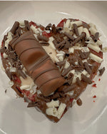 Load image into Gallery viewer, Red velvet heart filled cookie box
