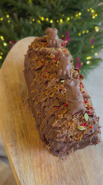 Load and play video in Gallery viewer, Yule log

